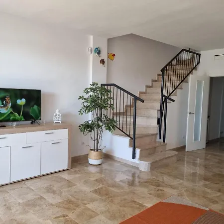 度假居 Lora Modern & New Townhouse 2 Bedroom 圣地亚哥港